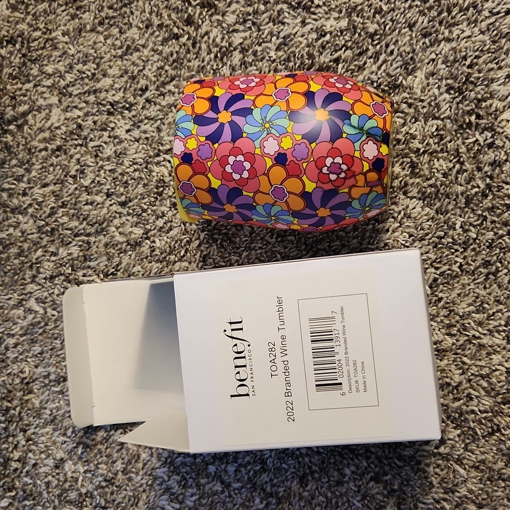NWT Benefit cosmetics Wine Tumbler